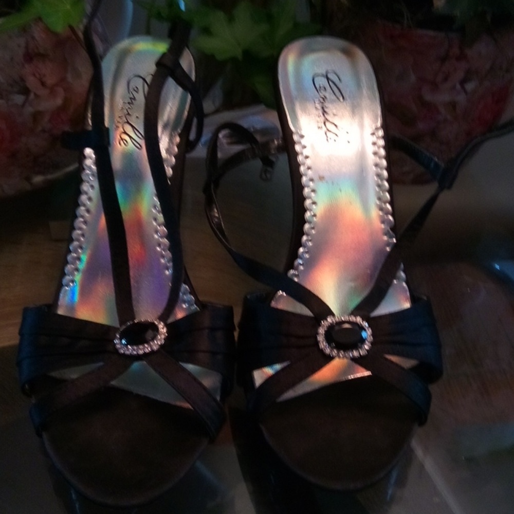 Camille la vie heels